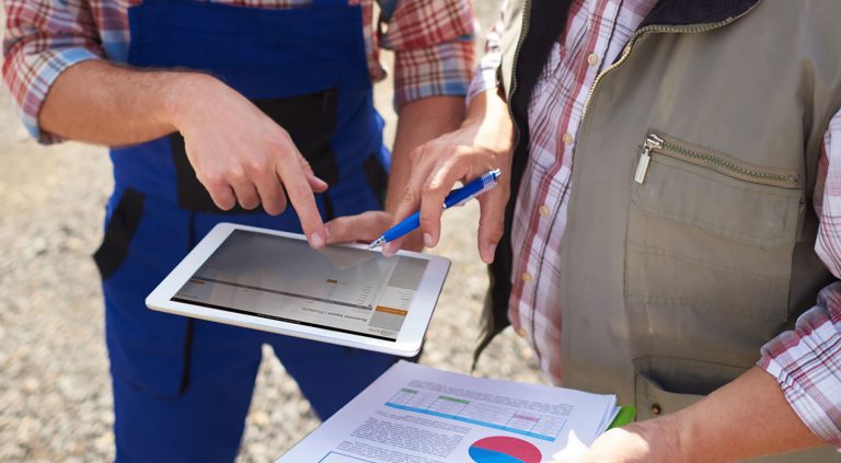 simple farms app tablet